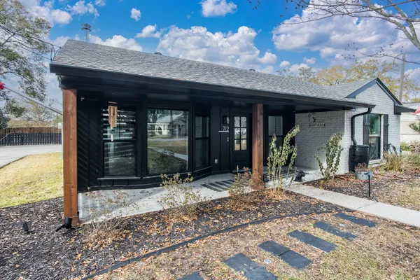 $525,000 | 712 Clarence Street, Tomball, TX 77375