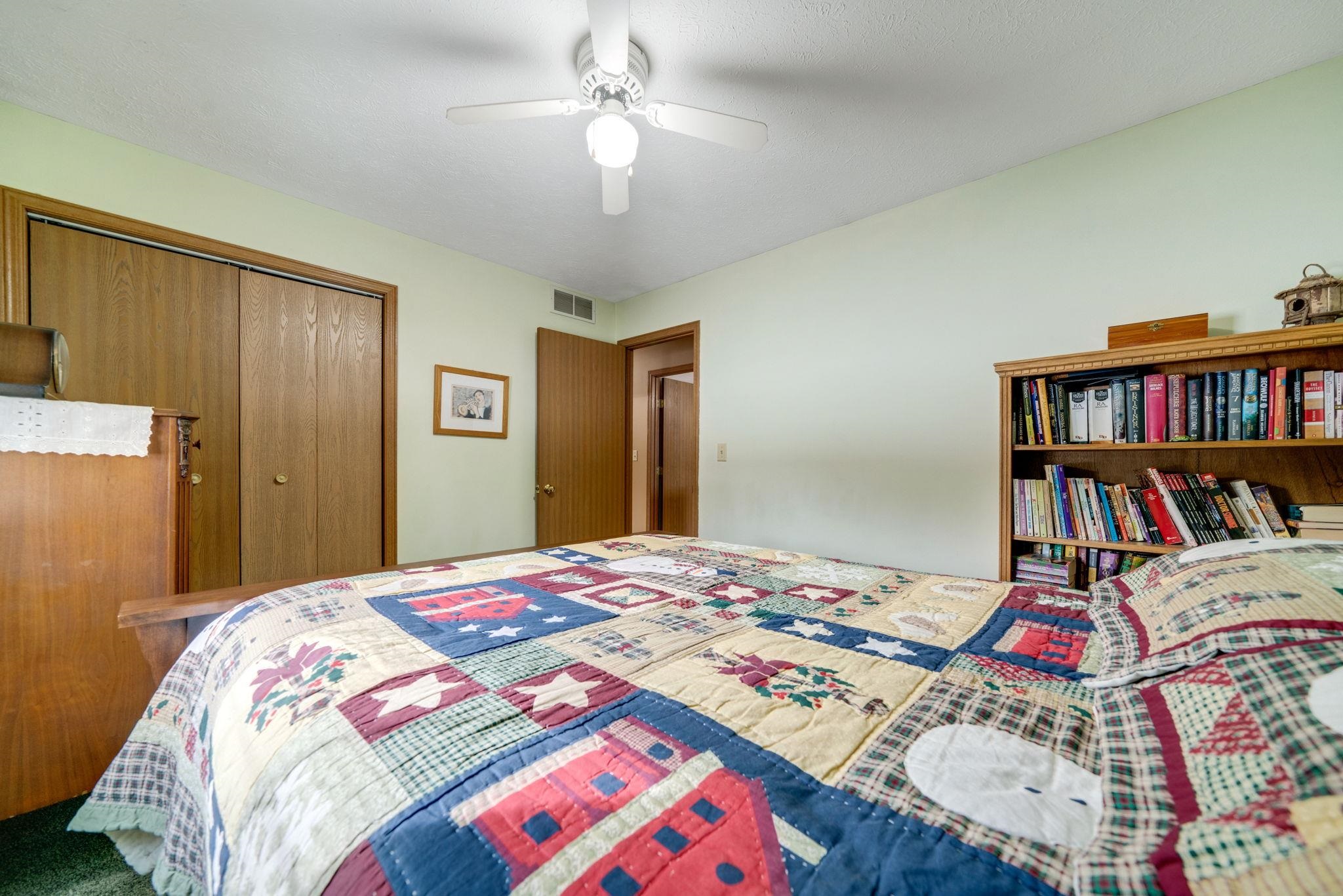 6395 Greystone Roscoe, IL 61073 - Photo 28 of 32