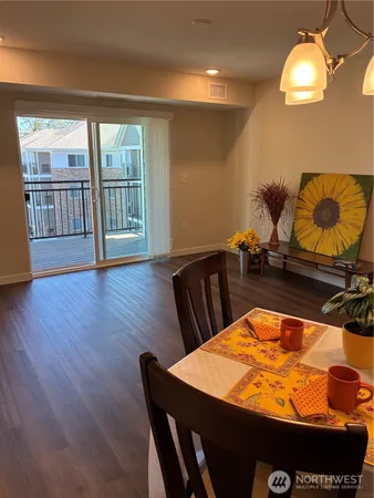 $149,900 | 3803 17th Street Southwest, Unit 302, Puyallup, WA 98373