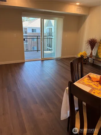 $149,900 | 3803 17th Street Southwest, Unit 302, Puyallup, WA 98373