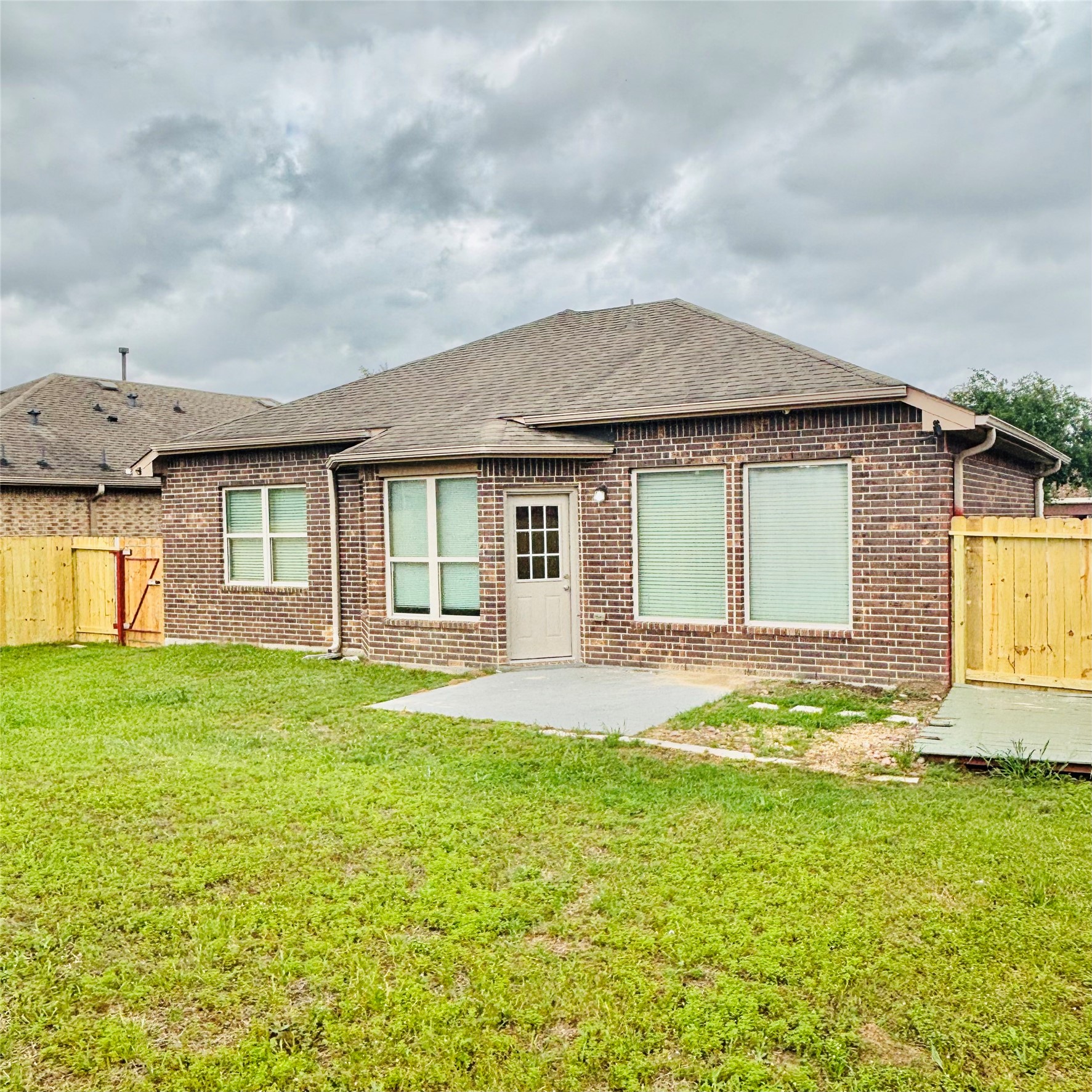22480 Toronado Ridge Lane Porter, TX 77365 - Photo 36 of 42 a front view of a house with a garden