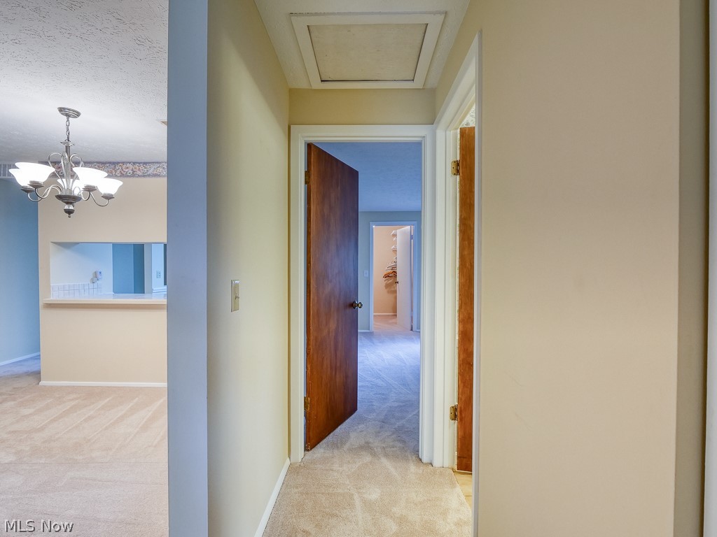 8941 West Ridge Road, Unit A Elyria, OH 44035 - Photo 21 of 30 Hallway off living room