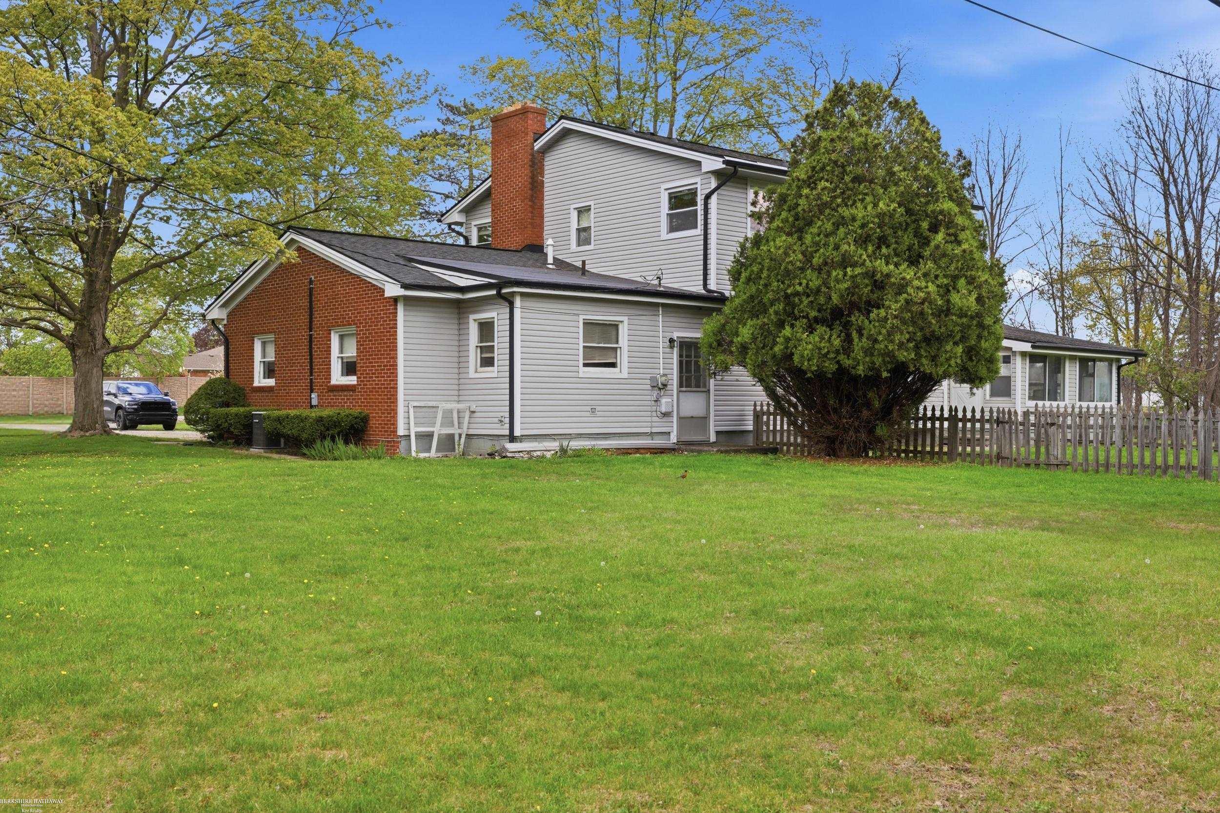 46700 Tilch Road Macomb, MI 48044 - Photo 27 of 32