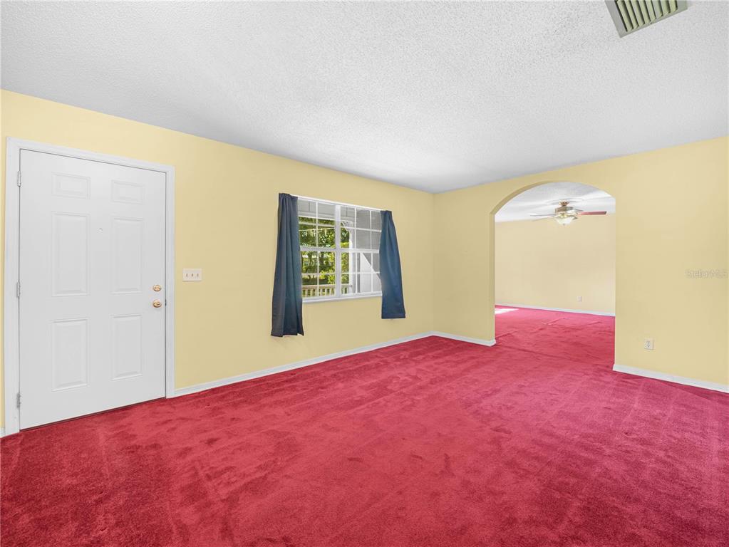 2702 Brock Road Plant City, FL 33565 - Photo 3 of 20 Gallery Image 3