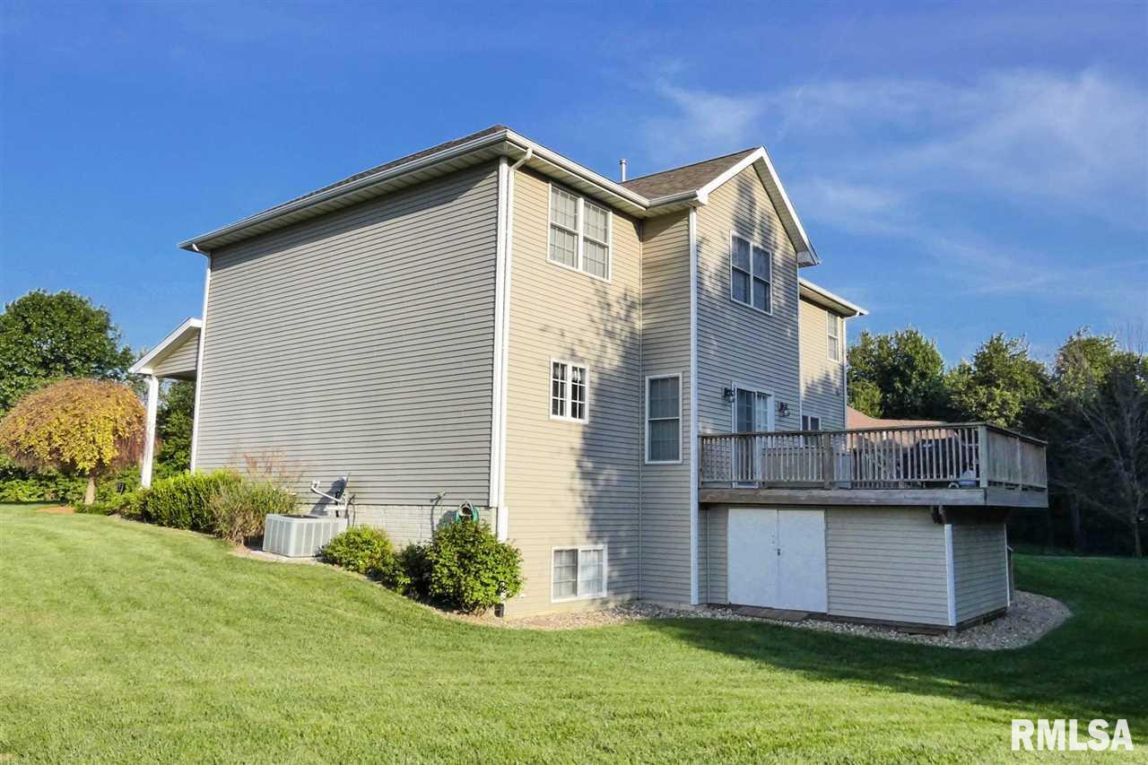 1745 Sycamore Washington, IL 61571 - Photo 29 of 33 Gallery Image 29