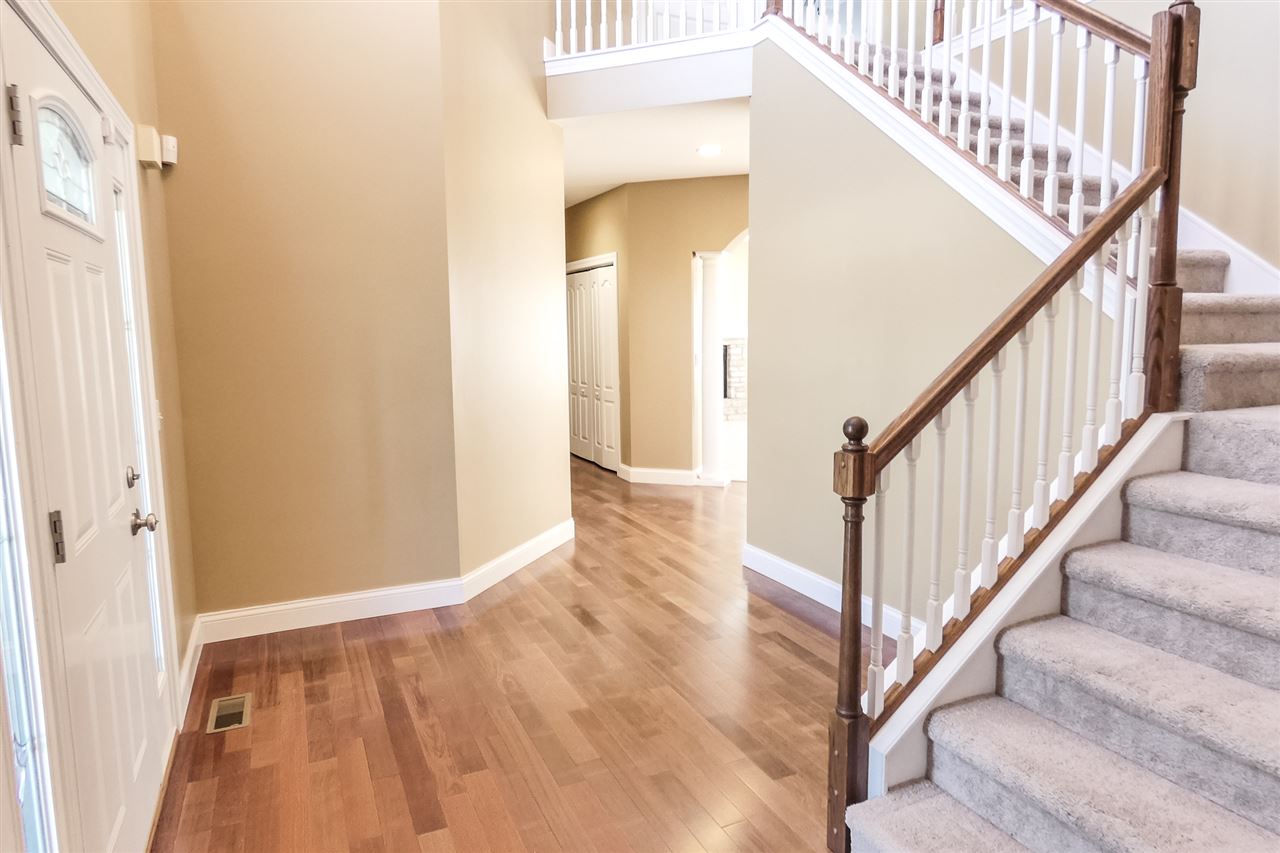 1745 Sycamore Washington, IL 61571 - Photo 3 of 33 Gallery Image 3