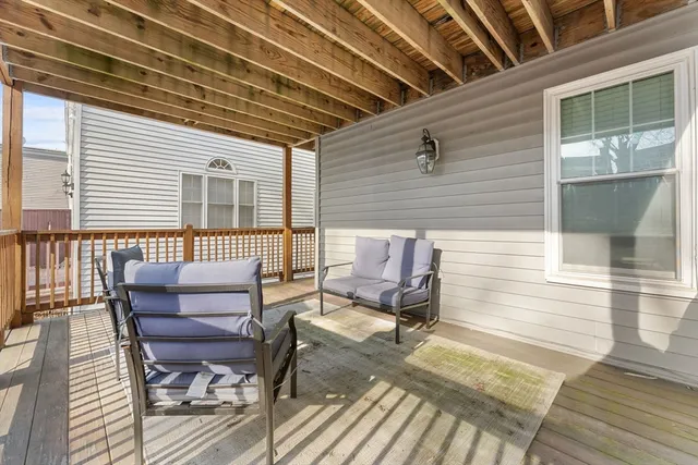 $3,800 | 619 East 3rd Street, Unit 2, Boston, MA 02127