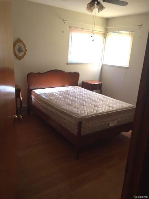 18400 Stephens Eastpointe, MI 48021 - Photo 14 of 26