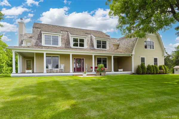 $1,395,000 | 12 Nichris Lane, Staatsburg, NY 12580