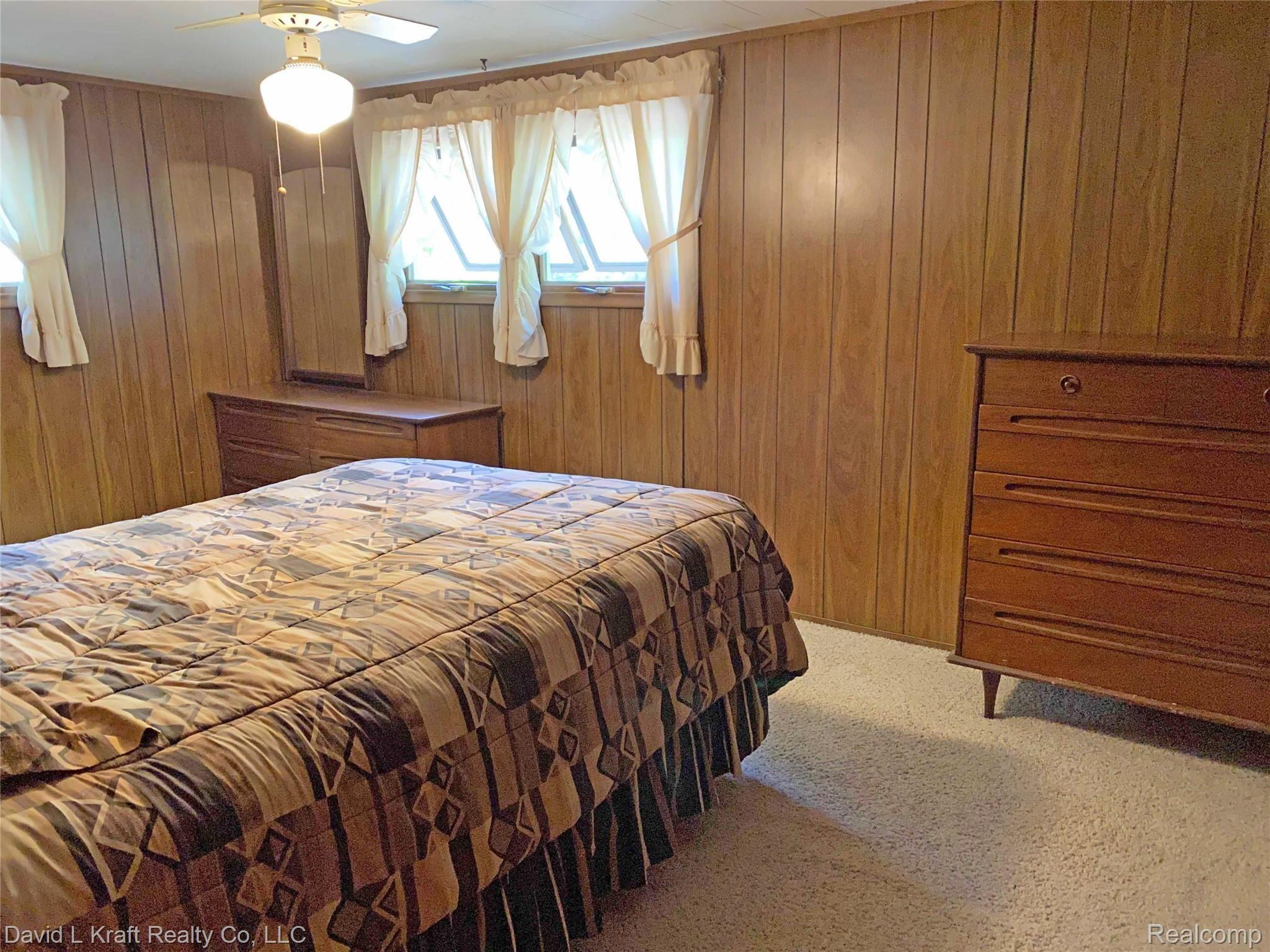 4357 Cochran Road Caseville, MI 48725 - Photo 6 of 23 4357CochranBed.jpg