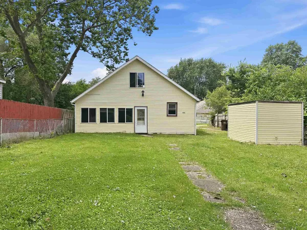 $109,900 | 616 Fairview Avenue, South Beloit, IL 61080