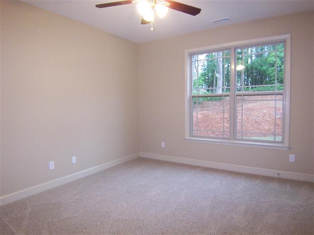 609 Restful Lane Seneca, SC 29672 - Photo 17 of 25 Gallery Image 17
