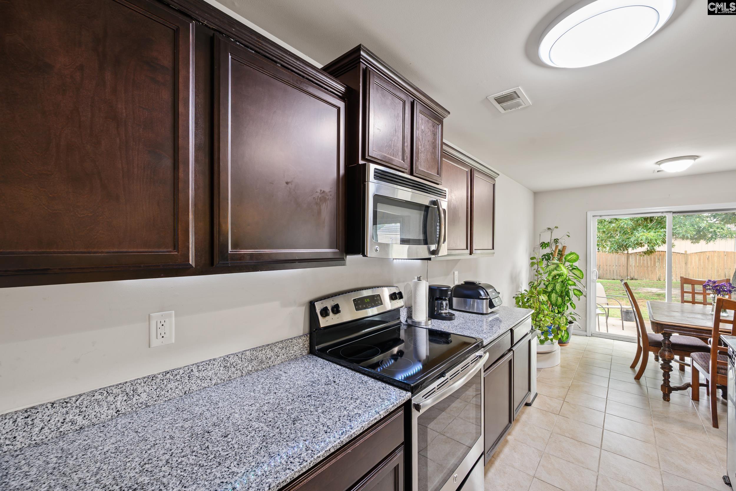 123 Castlefield Drive Lexington, SC 29073 - Photo 11 of 37