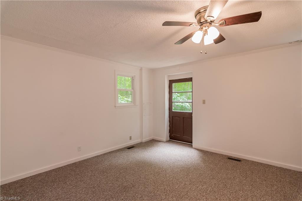 208 Spring Garden Road Reidsville, NC 27320 - Photo 20 of 27 Gallery Image 20