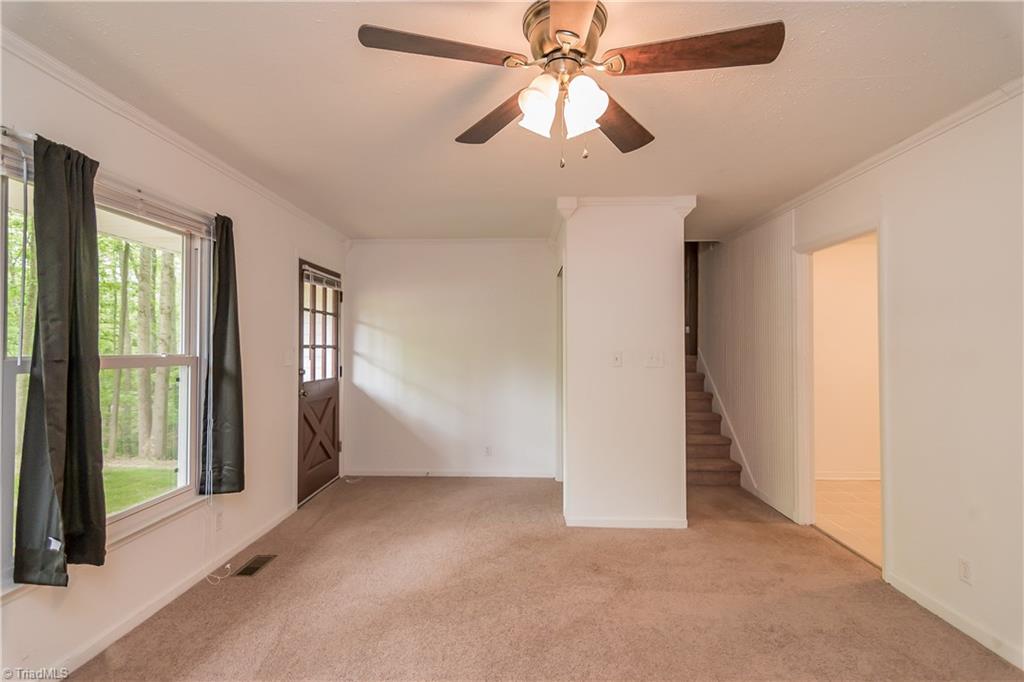 208 Spring Garden Road Reidsville, NC 27320 - Photo 5 of 27 Gallery Image 5