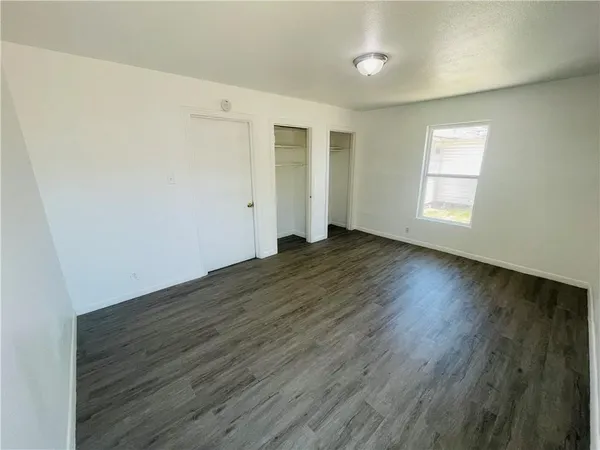 $250,000 | 319 South Nueces Street, Mathis, TX 78368