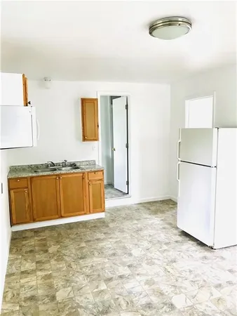 $250,000 | 319 South Nueces Street, Mathis, TX 78368