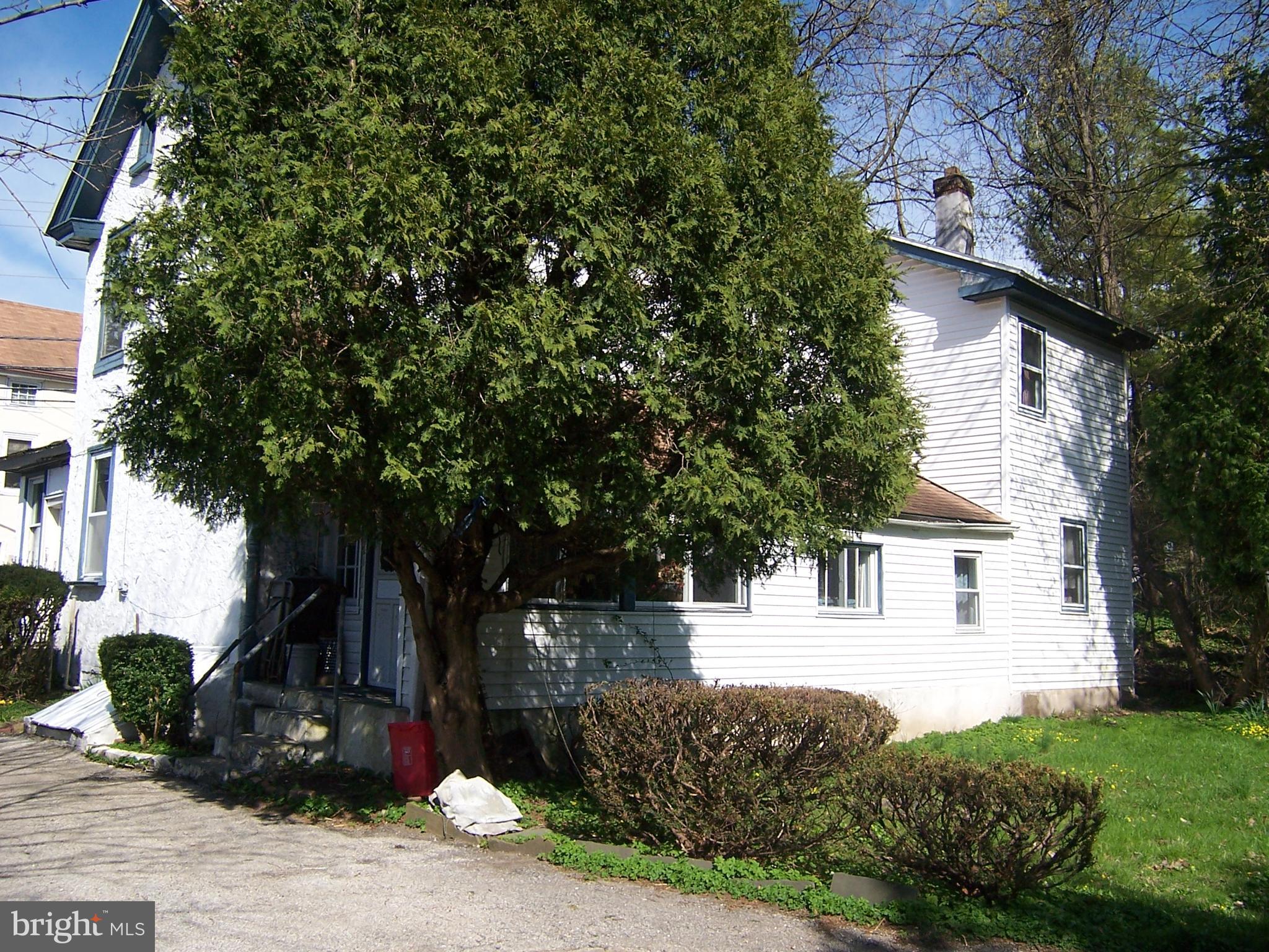 1093 Howellville Road Berwyn, PA 19312 - Photo 37 of 43 Main House