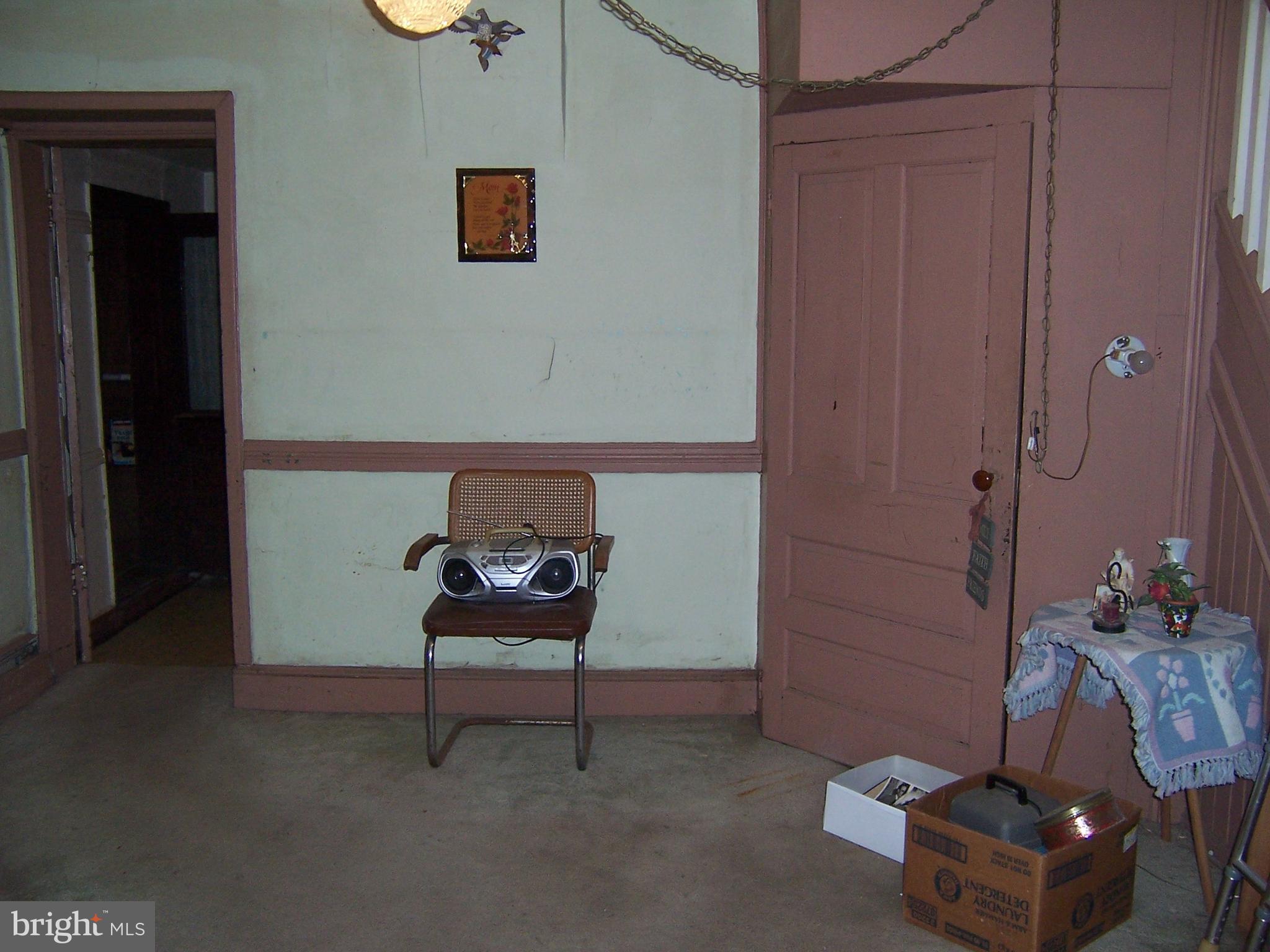 1093 Howellville Road Berwyn, PA 19312 - Photo 10 of 43 Sitting Room