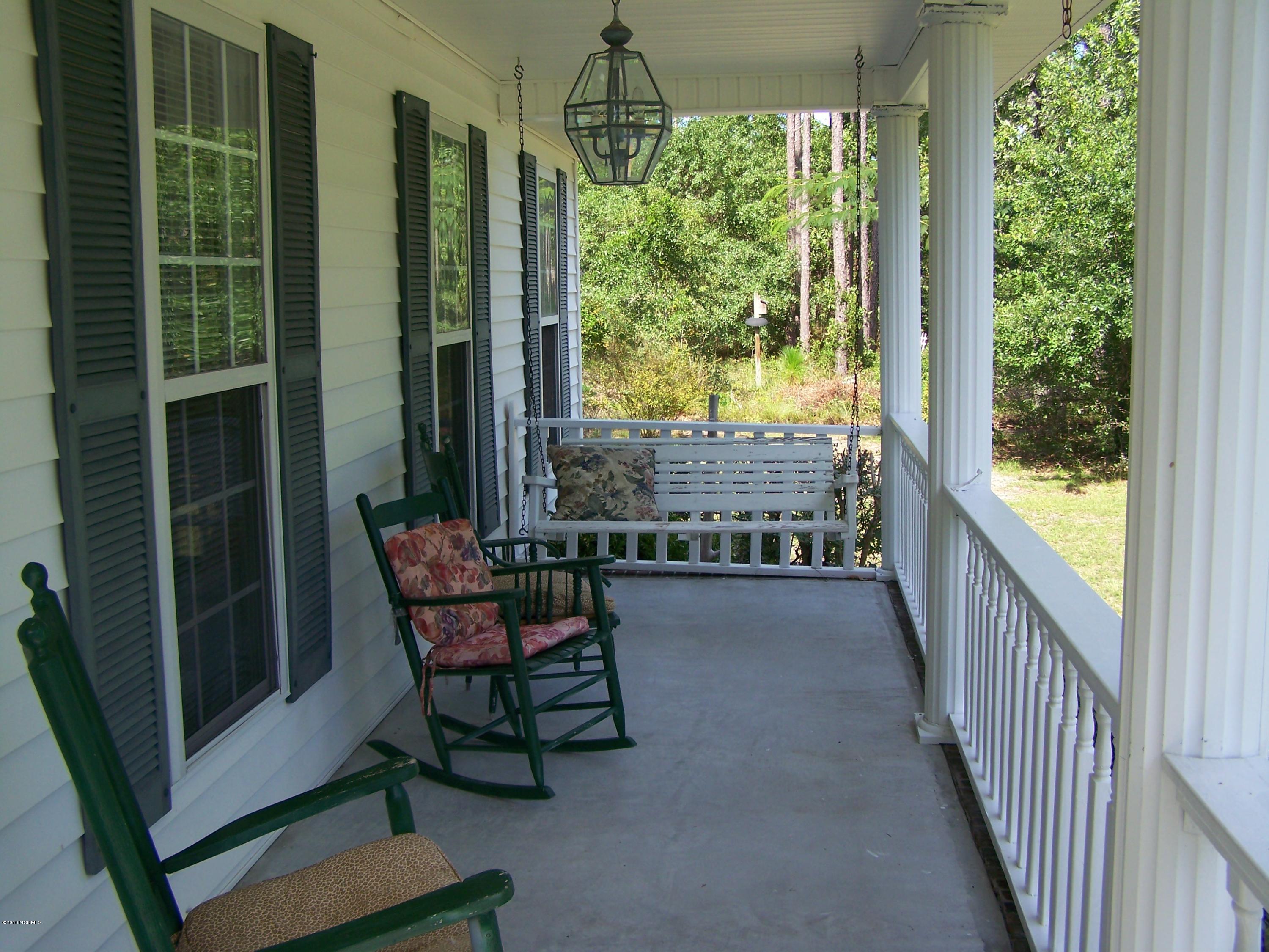 1159 Longleaf Road Southport, NC 28461 - Photo 2 of 36 100_8646