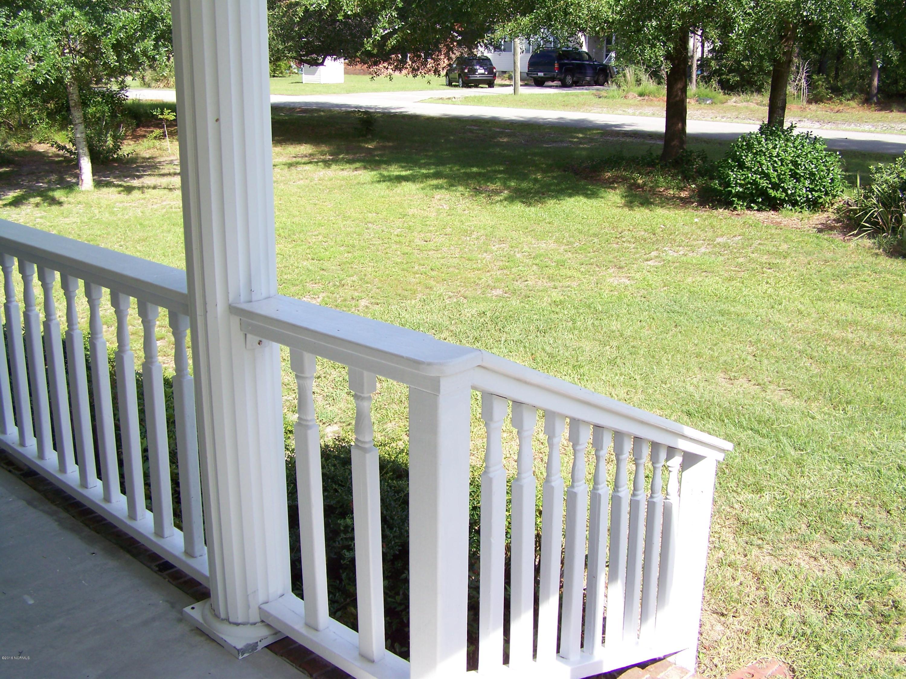 1159 Longleaf Road Southport, NC 28461 - Photo 4 of 36 100_8650