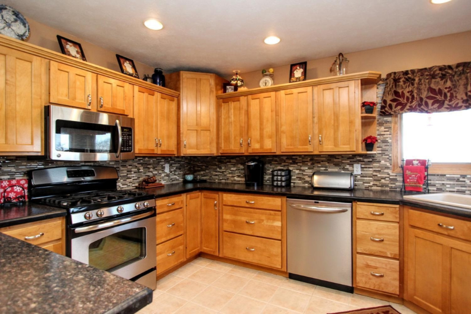 20312 Squires Road Conklin, MI 49403 - Photo 11 of 55 20312 Squires Road Conklin MI-large-015-