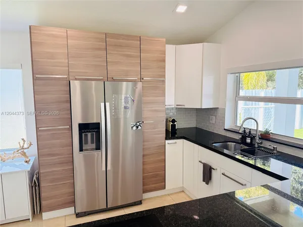 $4,500 | 646 Stanton Drive, Weston, FL 33326