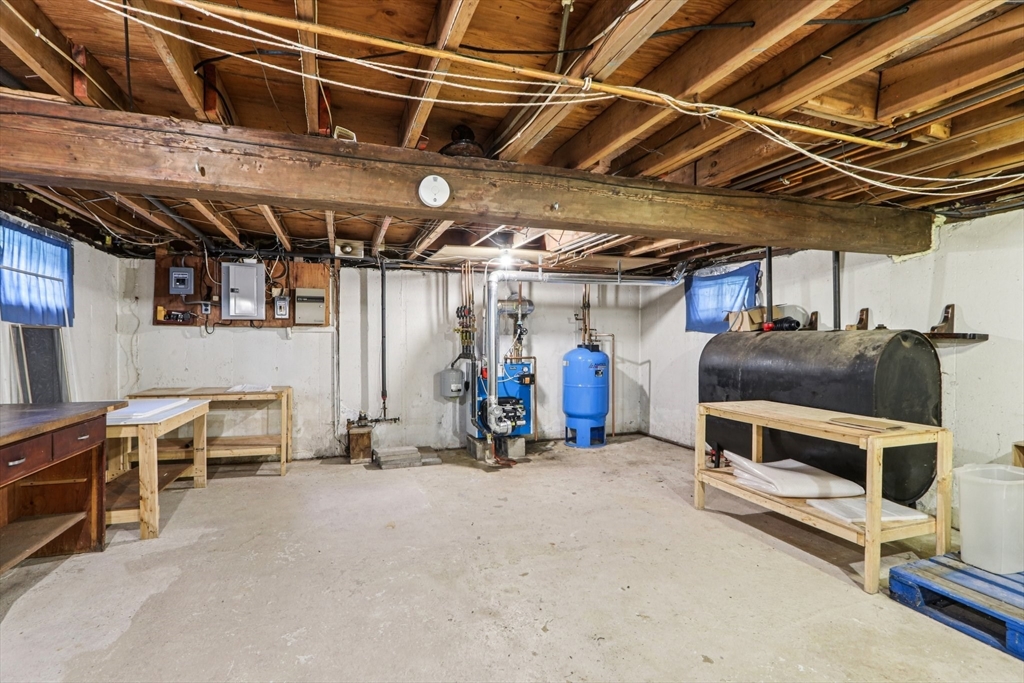 16 Indian Run Road Bellingham, MA 02019 - Photo 18 of 34