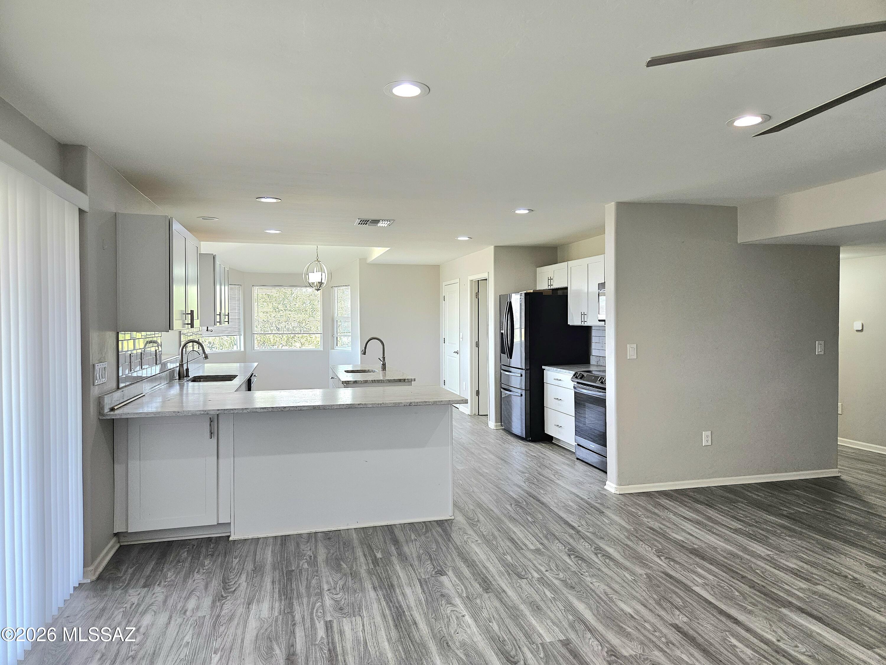 670 West Via Javalina Benson, AZ 85602 - Photo 7 of 49