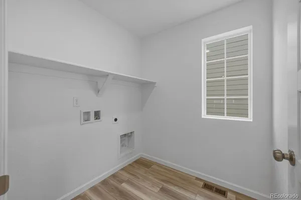 $473,990 | 3293 North Coolidge Way, Aurora, CO 80019