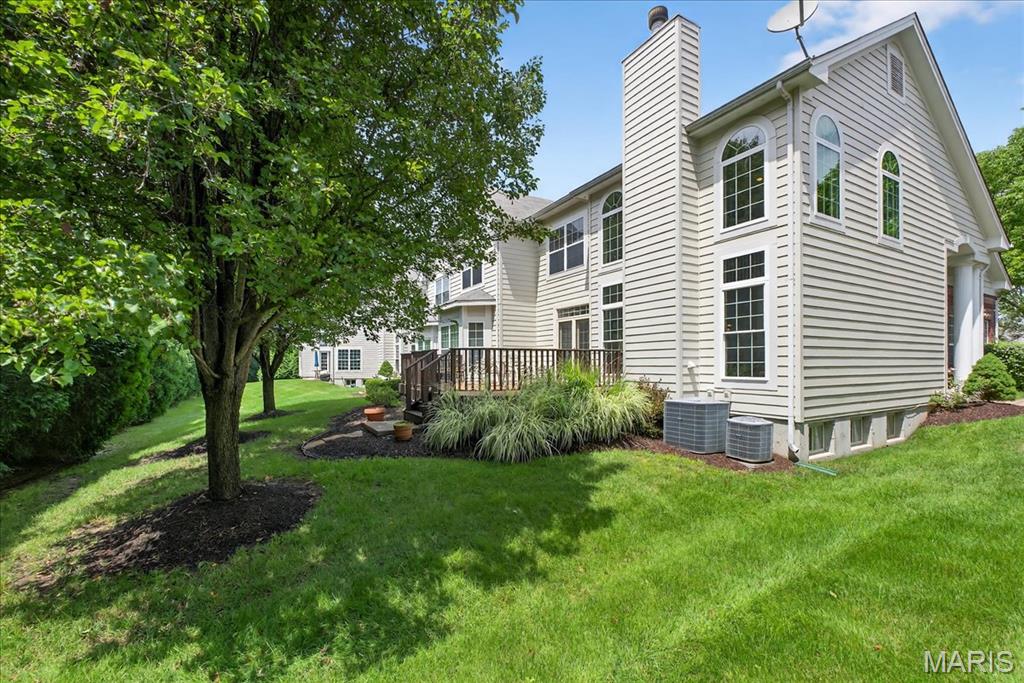 449 Shetland Valley Court Chesterfield, MO 63005 - Photo 39 of 43