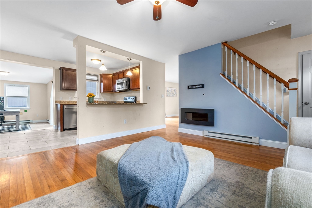 26 Marina Drive Gloucester, MA 01930 - Photo 8 of 38