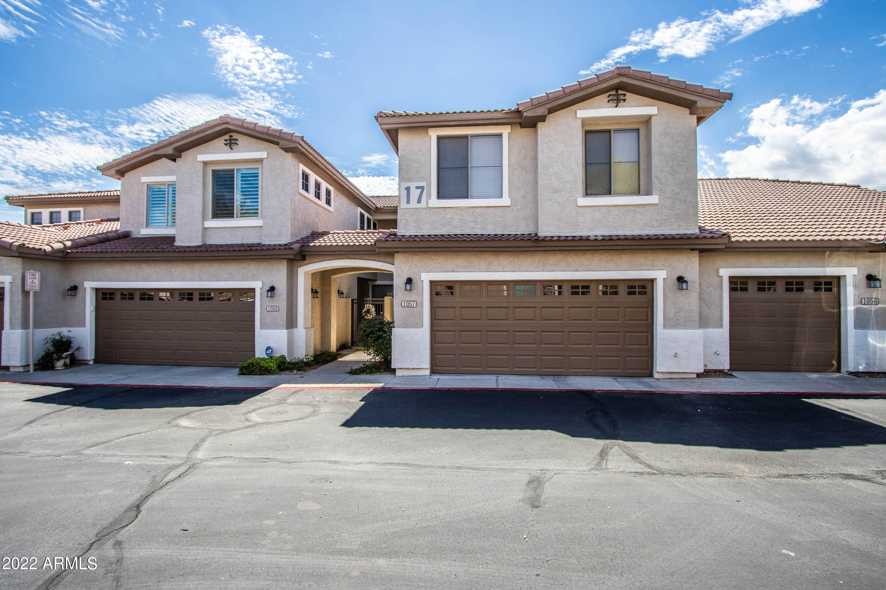 1024 East Frye Road, Unit 1057 Phoenix, AZ 85048 - Photo 1 of 32 Frye Rd-1