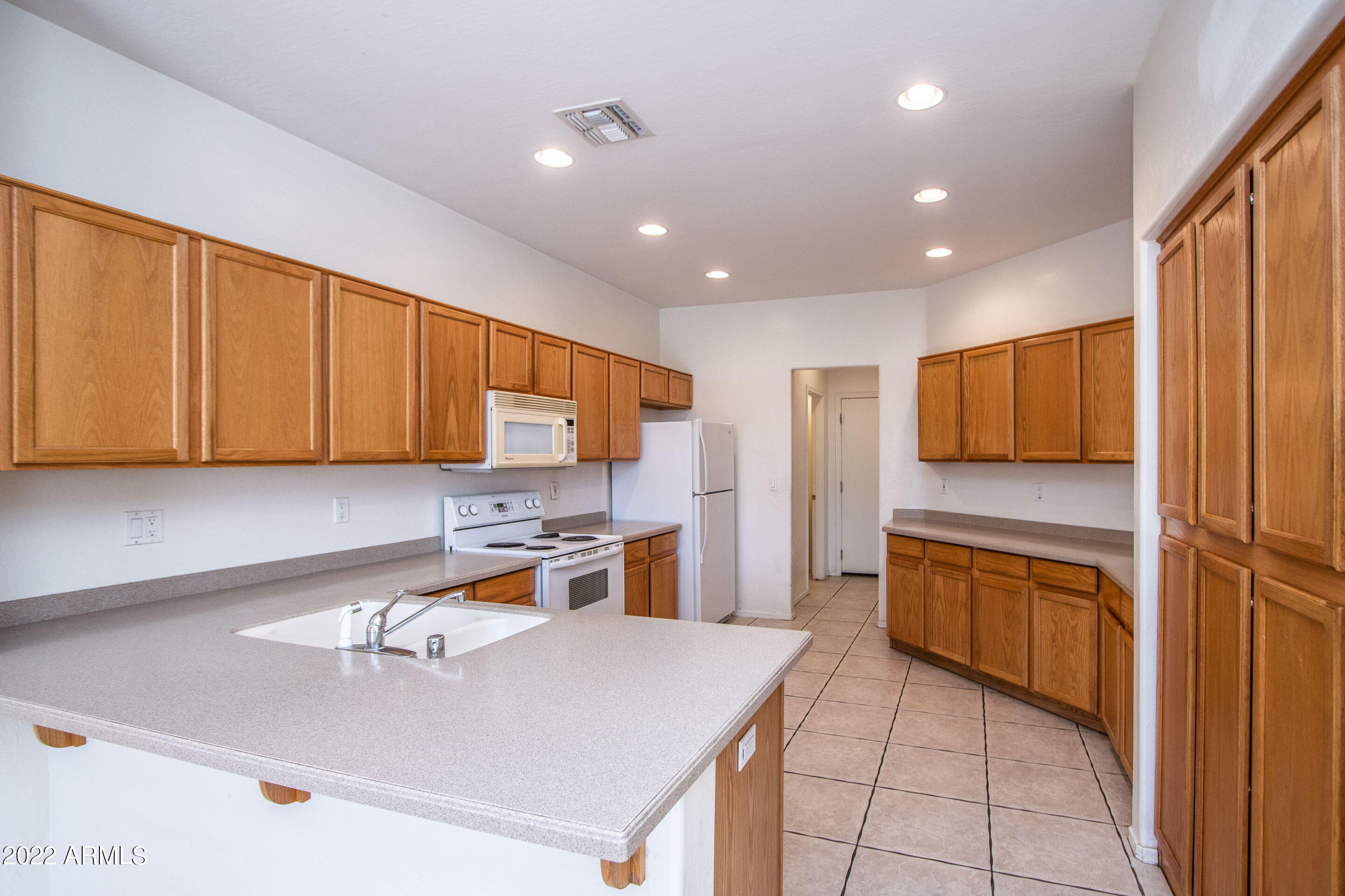 1024 East Frye Road, Unit 1057 Phoenix, AZ 85048 - Photo 8 of 32 Frye Rd-8