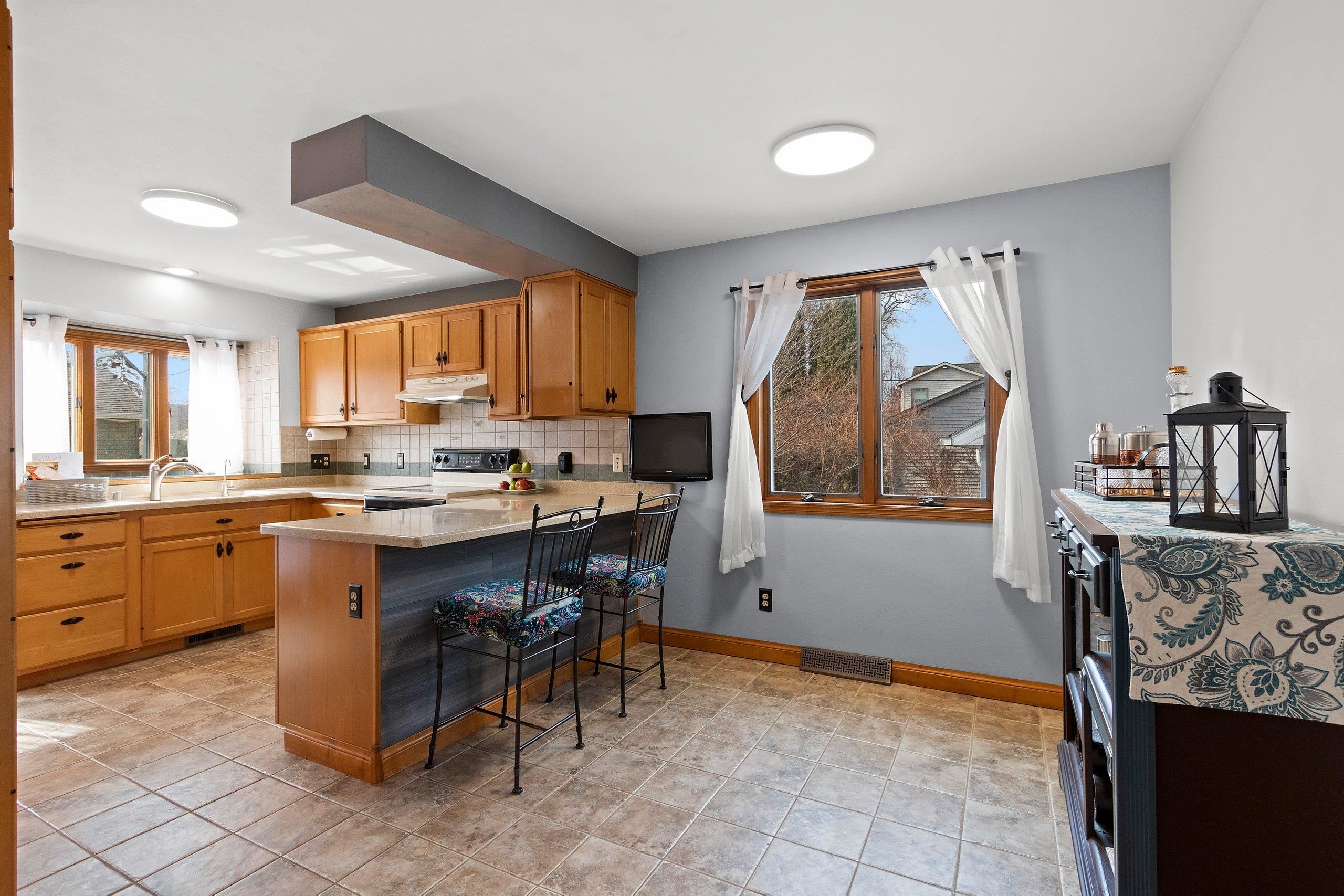 1525 North Clark Street Appleton, WI 54911 - Photo 14 of 48