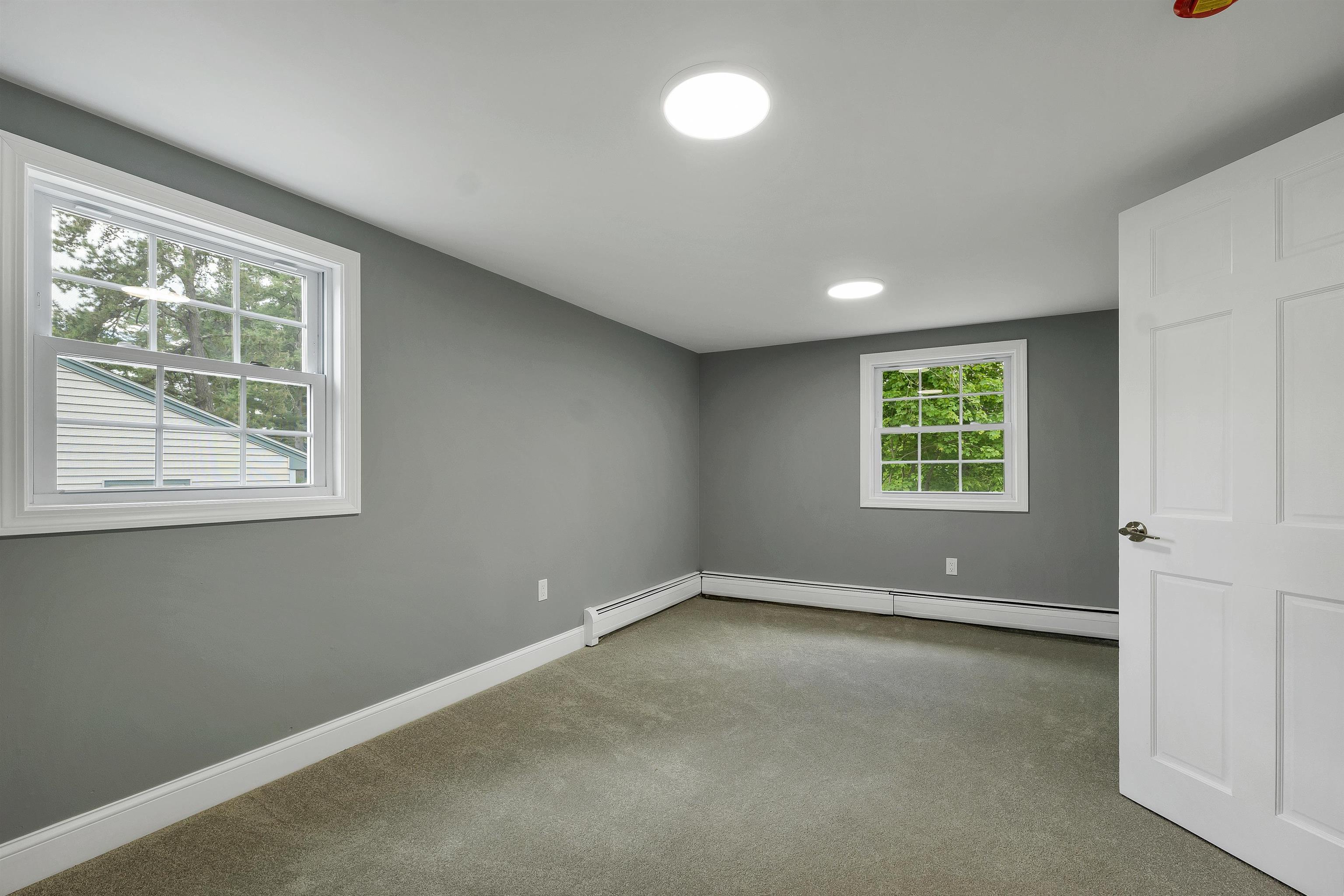 21 Lois Street Rochester, NH 03867 - Photo 46 of 60 Gallery Image 46