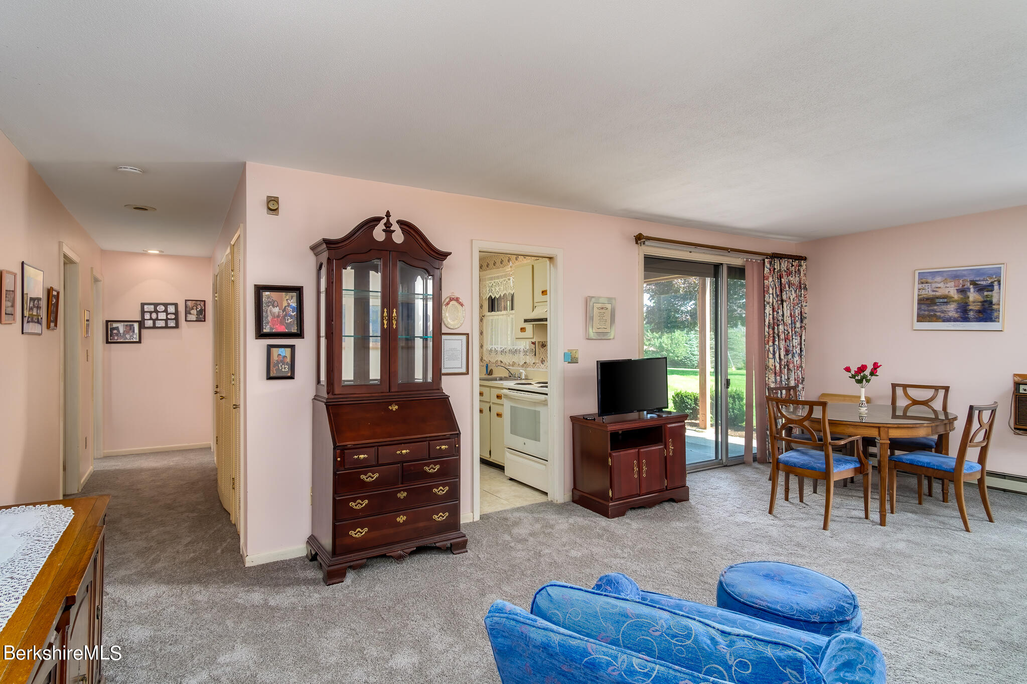 189 Stratton Road, Unit C1 Williamstown, MA 01267 - Photo 8 of 15 9-189-Stratton