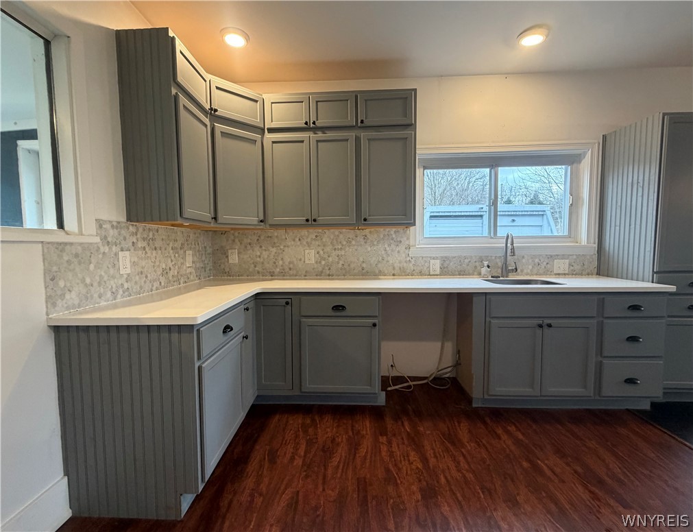 12182 Old Main Road Hanover, NY 14136 - Photo 4 of 31