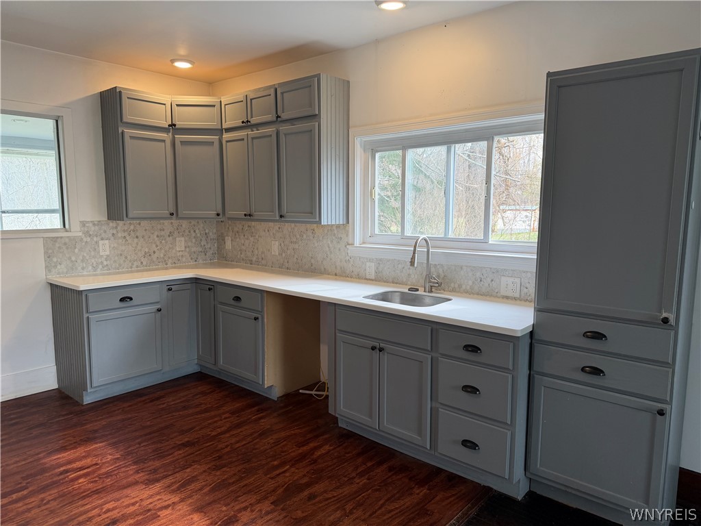 12182 Old Main Road Hanover, NY 14136 - Photo 5 of 31