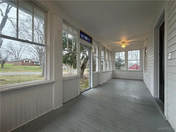 $189,900 | 12182 Old Main Road, Hanover, NY 14136