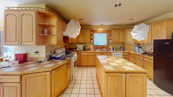 $450,000 | 46 Camino Baca Grande, Crestone, CO 81131
