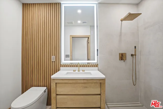 $17,900 | 1036 El Medio Avenue, Pacific Palisades, CA 90272