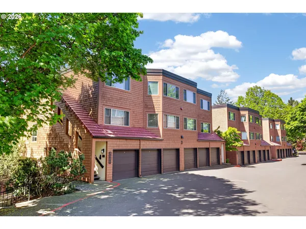 $280,000 | 24 Oswego Summit, Lake Oswego, OR 97035