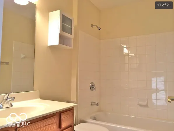 $1,295 | 239 Legends Creek Way, Unit 311, Indianapolis, IN 46229