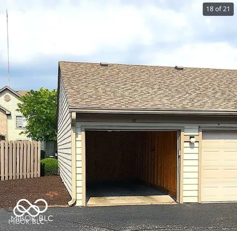 $1,295 | 239 Legends Creek Way, Unit 311, Indianapolis, IN 46229