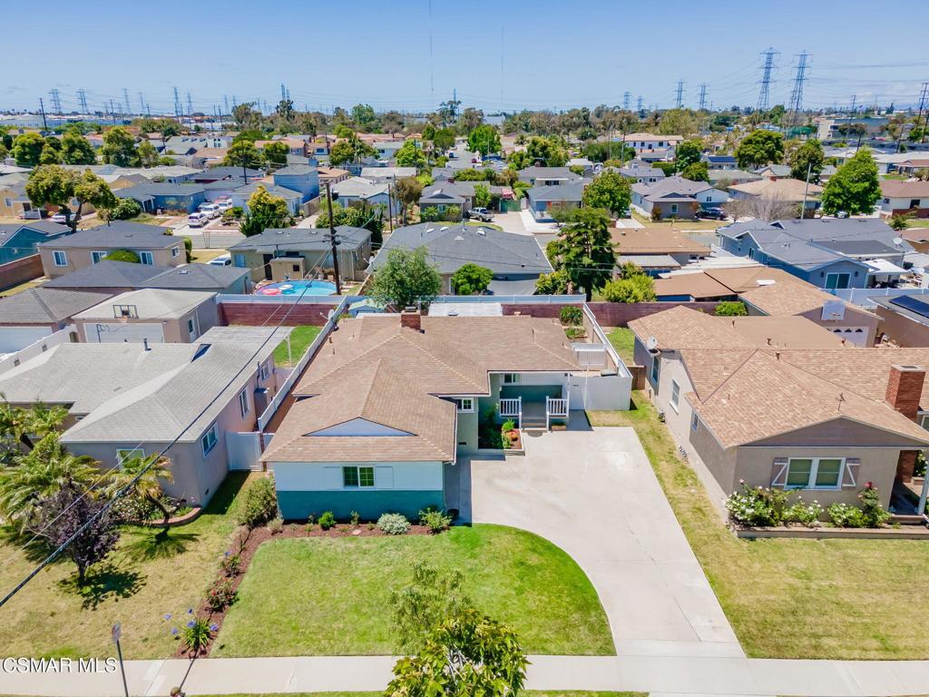 18721 Doty Avenue Torrance, CA 90504 - Photo 6 of 63