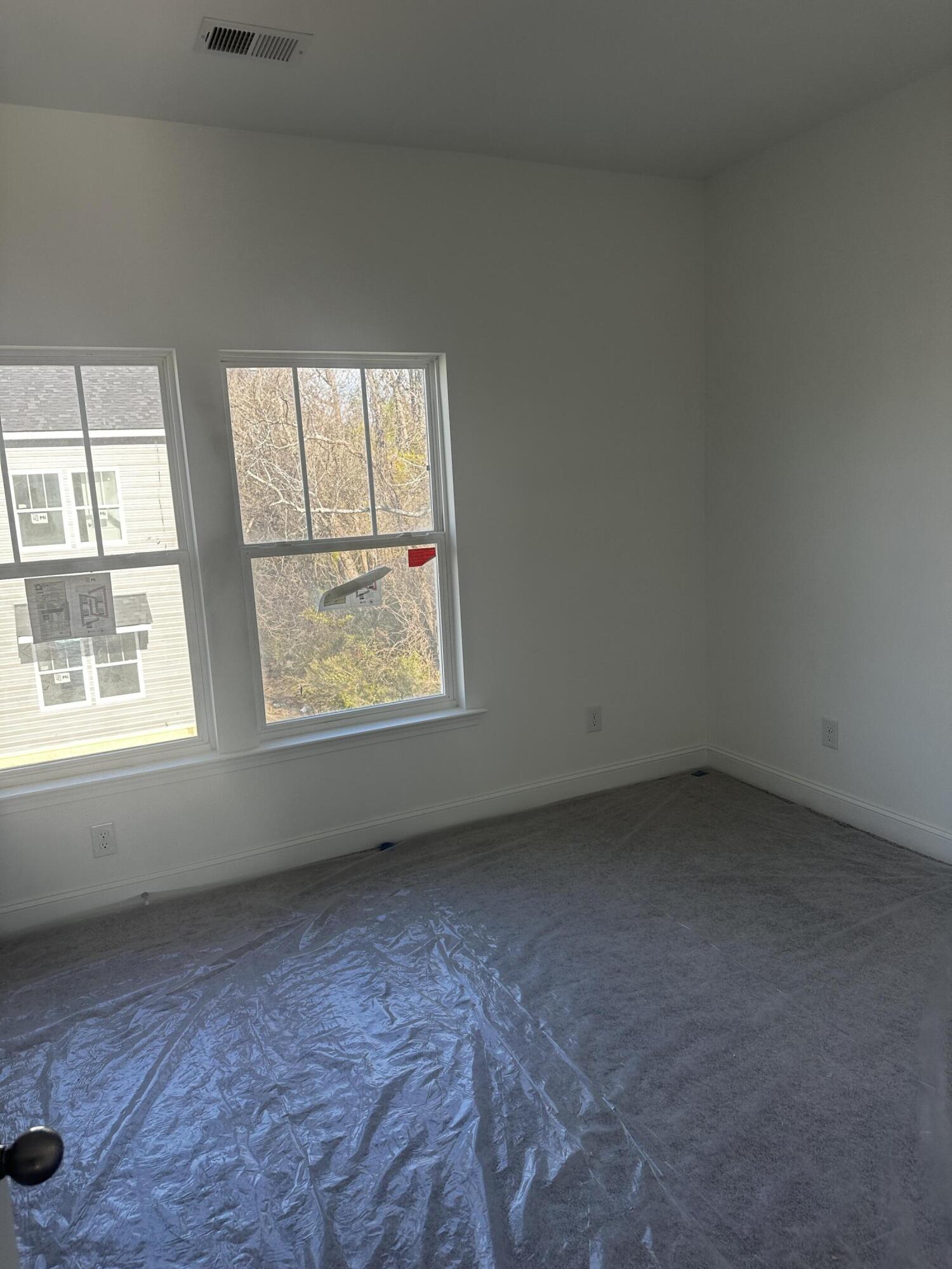 407 Gravy Train Street Charleston, SC 29414 - Photo 5 of 35 Guest Room