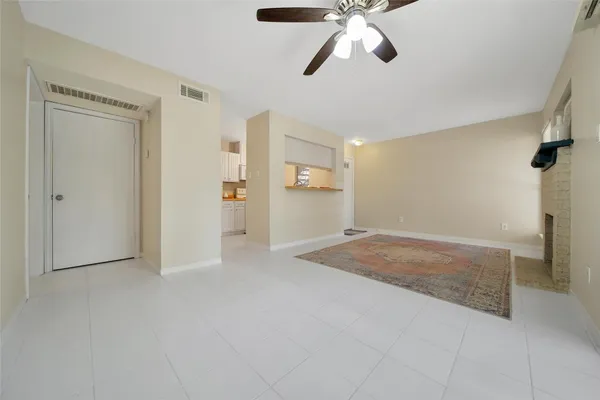 $114,990 | 3500 Tangle Brush Drive, Unit 72, Spring, TX 77381