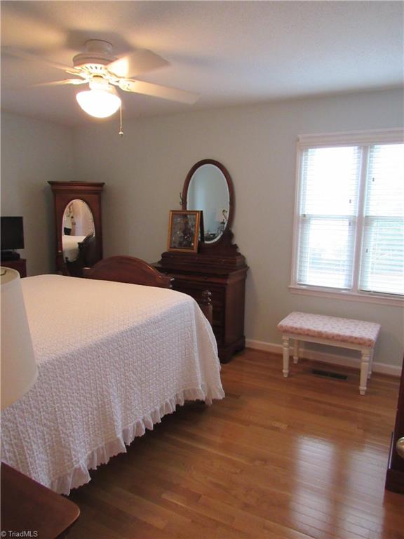 1855 Chestnut Grove Road King, NC 27021 - Photo 22 of 27