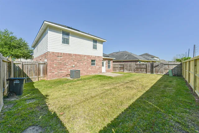 $2,200 | 8726 Old Maple Lane, Humble, TX 77338